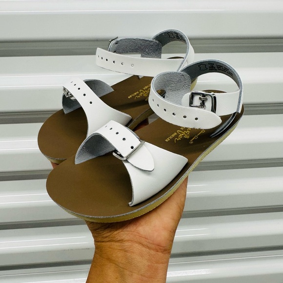 Kids White Leather Buckle Sandals with Adjustable Straps - Picture 3 of 5
